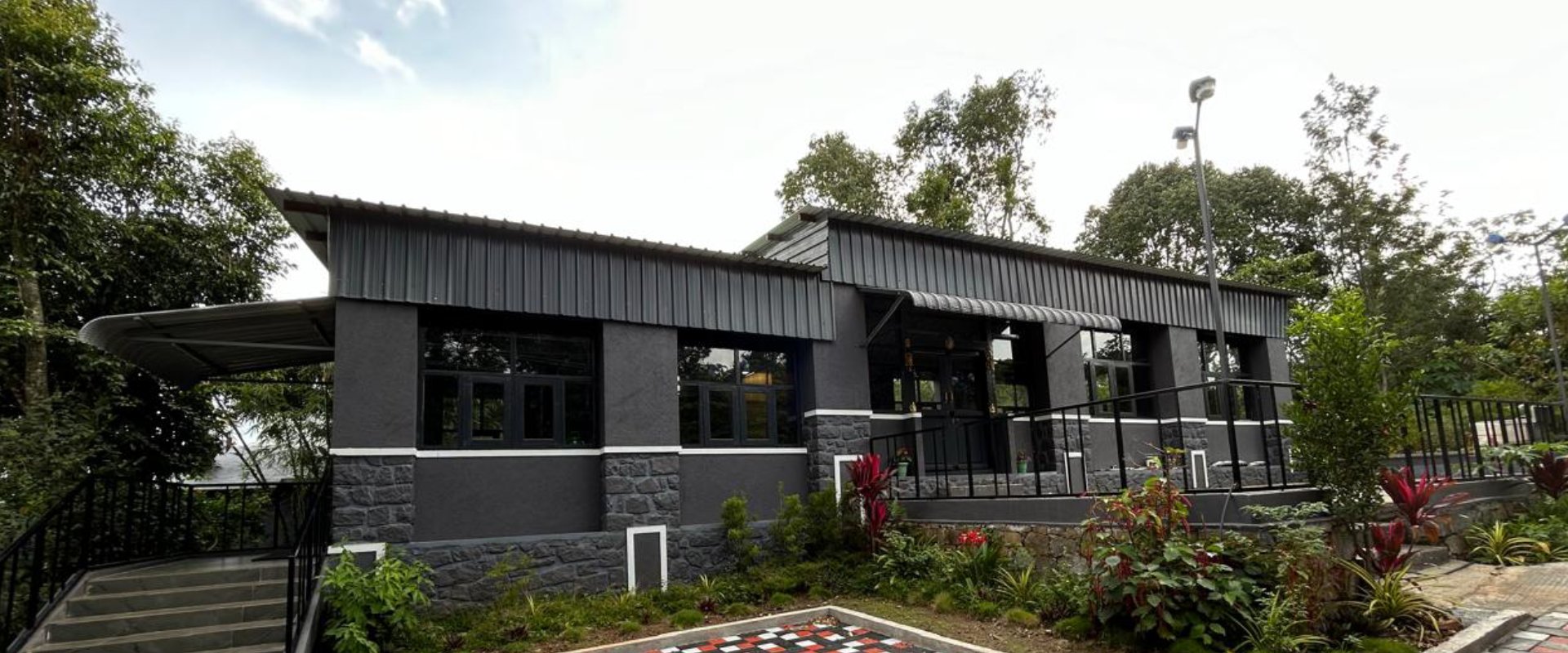 Hill side wedding venue in Glory Hills Retreat